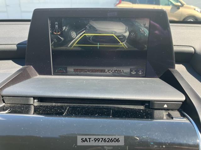Toyota CROWN SEDAN 2018-08 8848569-27