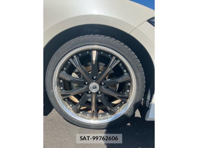 Toyota CROWN SEDAN 2018-08 8848569-8