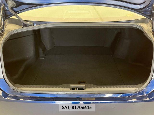 Toyota CROWN SEDAN 2019-04 8848573-15