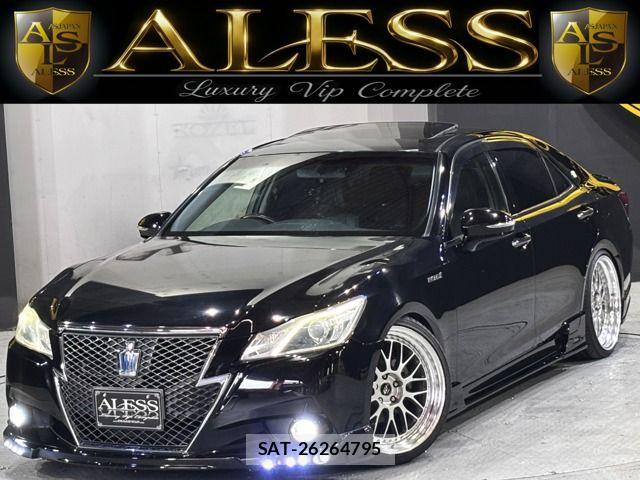 Toyota CROWN SEDAN 2013-10 8870720-0