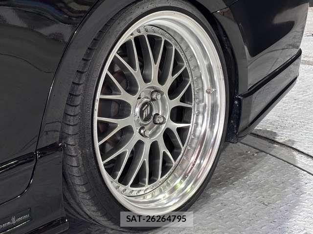 Toyota CROWN SEDAN 2013-10 8870720-6