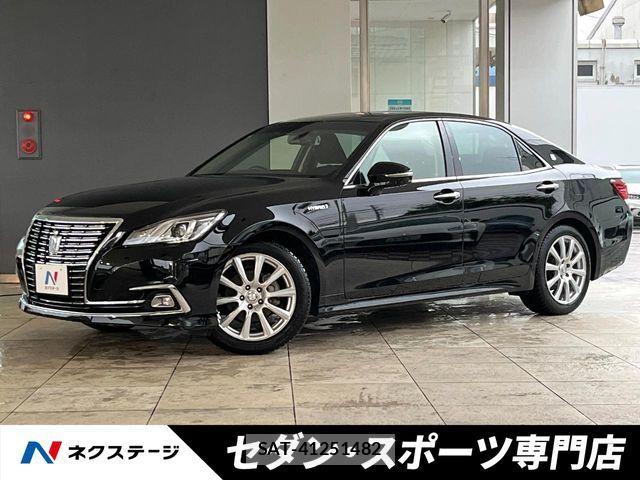 Toyota CROWN SEDAN 2016-04 8870717-0
