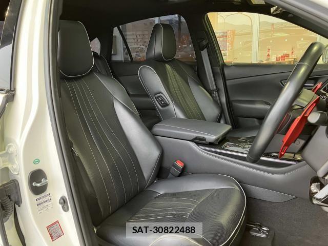 Toyota CROWN SEDAN 2018-08 8870707-15