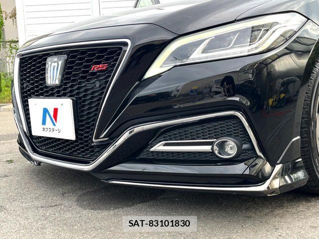 Toyota CROWN SEDAN 2018-12 8870710-3