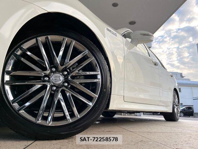 Toyota CROWN SEDAN 2017-01 8870713-12
