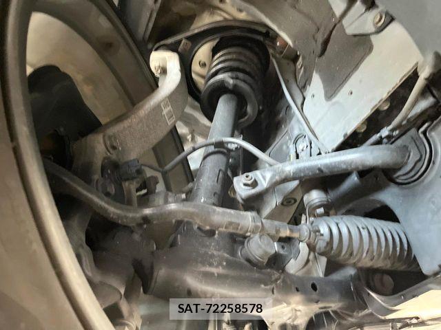 Toyota CROWN SEDAN 2017-01 8870713-19
