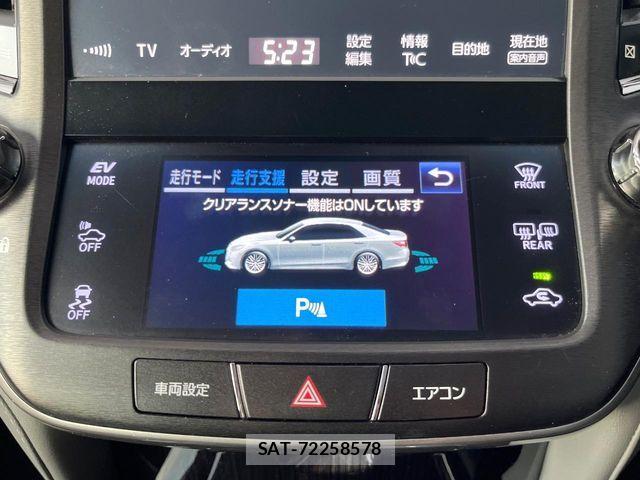 Toyota CROWN SEDAN 2017-01 8870713-6
