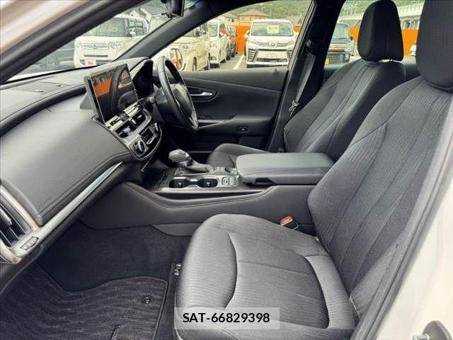 Toyota CROWN SEDAN 2022-03 8879258-17