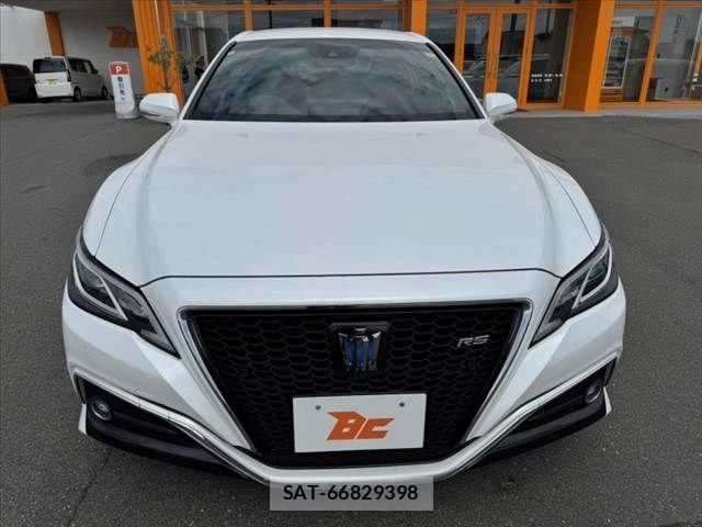 Toyota CROWN SEDAN 2022-03 8879258-8