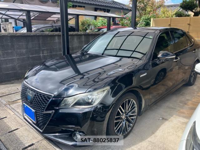 Toyota CROWN SEDAN 2015-11 8879279-0