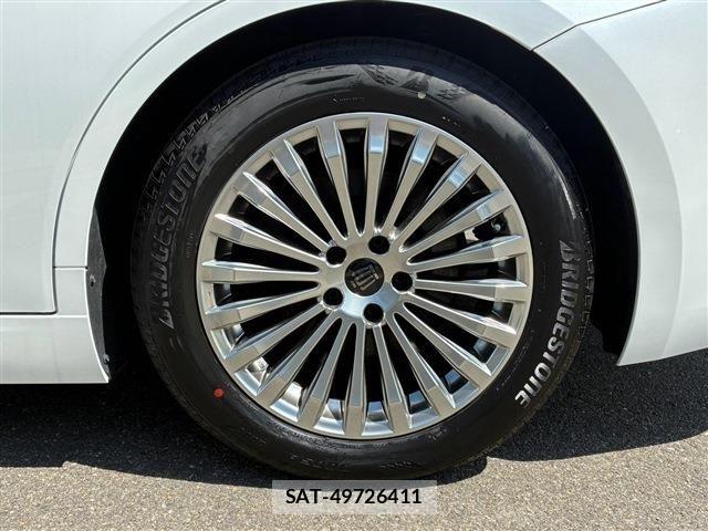 Toyota CROWN SEDAN 2025-01 8879250-10