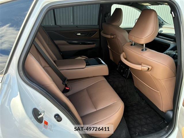 Toyota CROWN SEDAN 2025-01 8879250-15