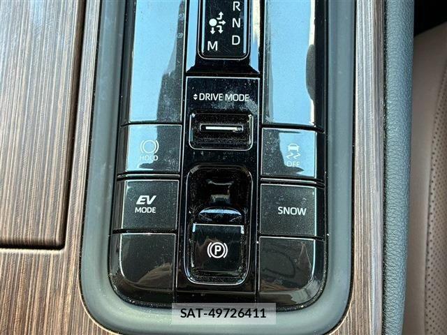 Toyota CROWN SEDAN 2025-01 8879250-25