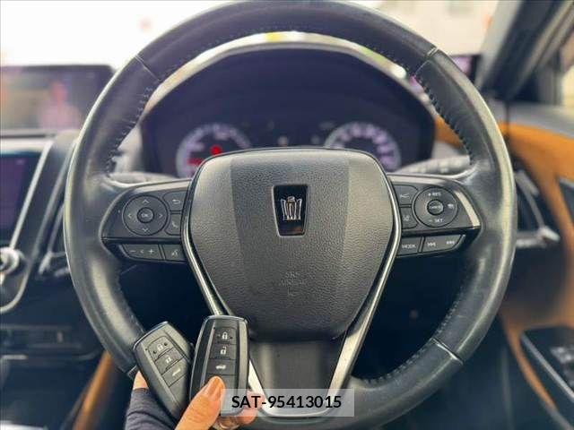 Toyota CROWN SEDAN 2020-04 8879261-4