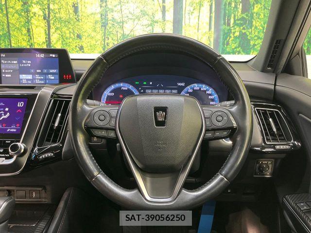 Toyota CROWN SEDAN 2020-10 8879255-10