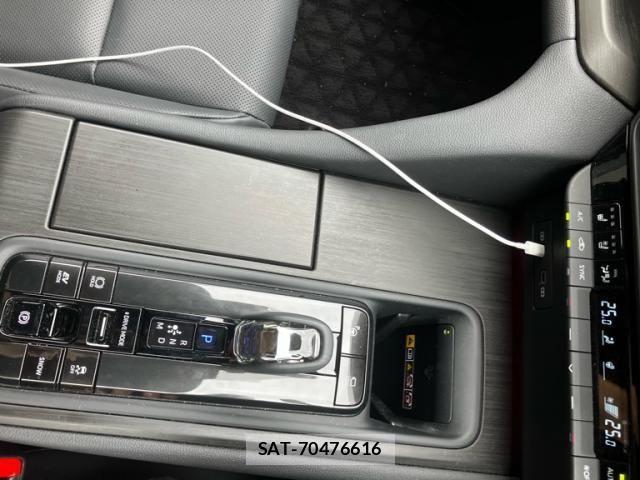 Toyota CROWN SEDAN 2026-03 8879249-29