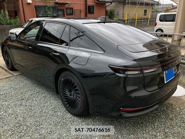 Toyota CROWN SEDAN 2026-03 8879249-5