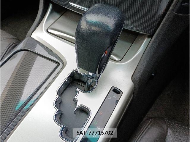 Toyota CROWN SEDAN 2011-11 8879277-17