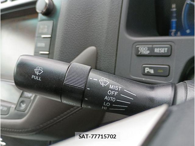 Toyota CROWN SEDAN 2011-11 8879277-21
