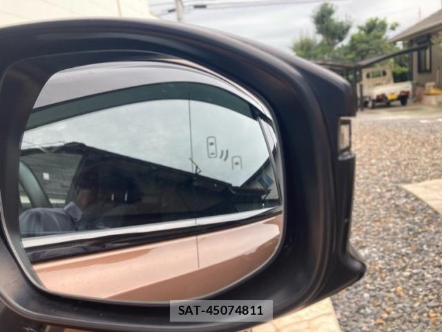 Toyota CROWN SEDAN 2024-11 8879251-21
