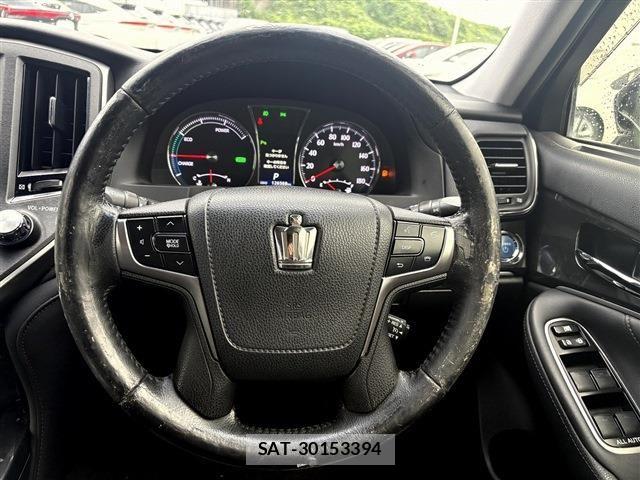 Toyota CROWN SEDAN 2013-05 8879273-18