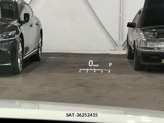 Toyota CROWN SEDAN 2018-11 8879266-9