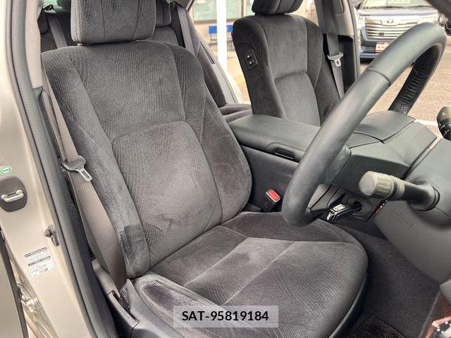 Toyota CROWN SEDAN 2015-07 8879272-14