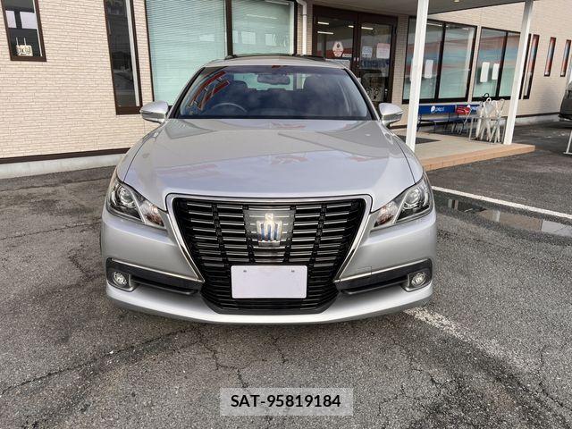 Toyota CROWN SEDAN 2015-07 8879272-1