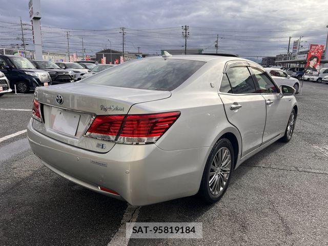 Toyota CROWN SEDAN 2015-07 8879272-4