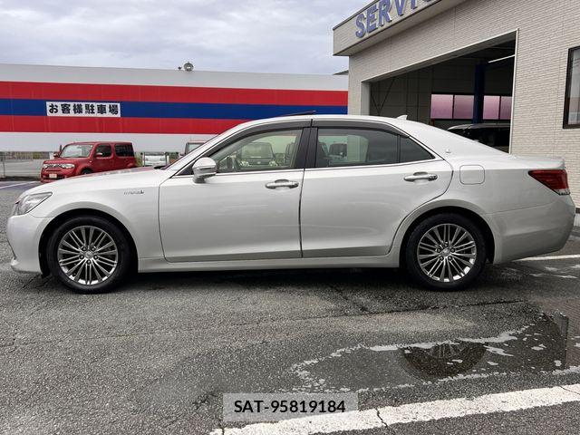 Toyota CROWN SEDAN 2015-07 8879272-6