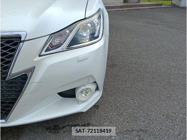 Toyota CROWN SEDAN 2013-10 8879270-25