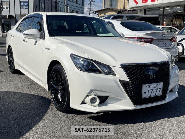 Toyota CROWN SEDAN 2015-06 8879262-0