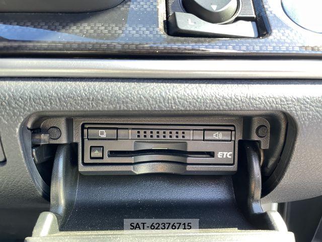 Toyota CROWN SEDAN 2015-06 8879262-19
