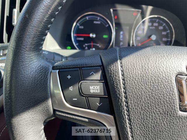 Toyota CROWN SEDAN 2015-06 8879262-21