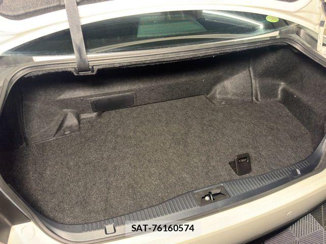 Toyota CROWN SEDAN 2013-06 8879276-15