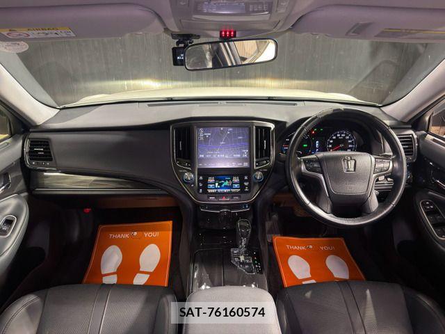 Toyota CROWN SEDAN 2013-06 8879276-4