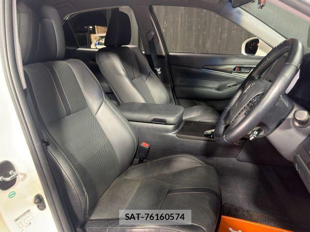 Toyota CROWN SEDAN 2013-06 8879276-5