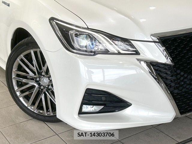 Toyota CROWN SEDAN 2016-02 8879268-11