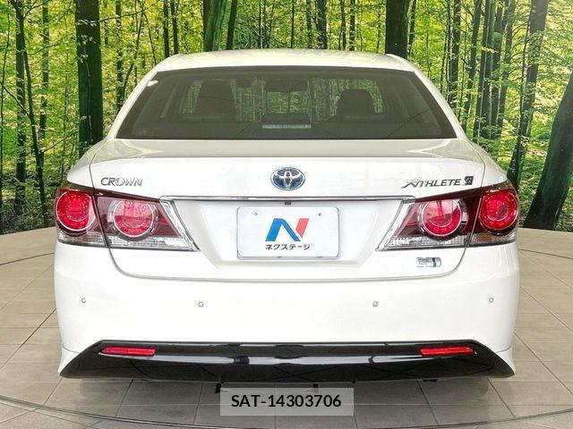 Toyota CROWN SEDAN 2016-02 8879268-14