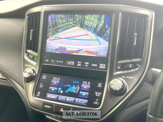 Toyota CROWN SEDAN 2016-02 8879268-3