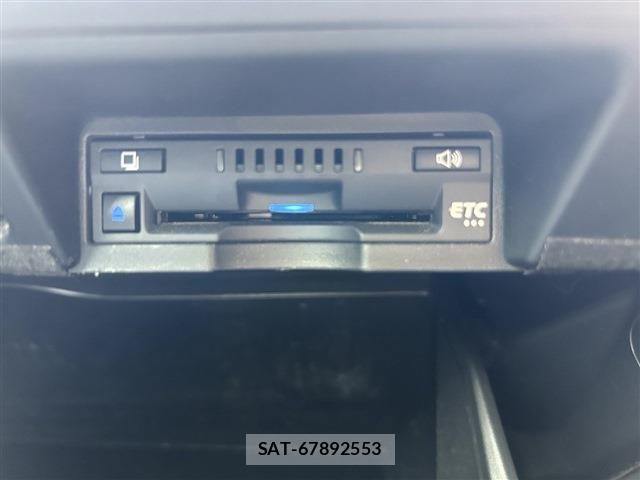 Toyota CROWN SEDAN 2019-08 8879267-5