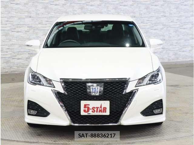 Toyota CROWN SEDAN 2017-05 8879263-11