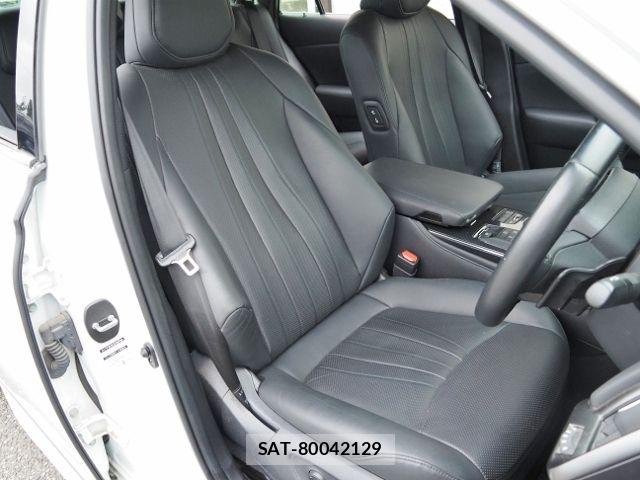Toyota CROWN SEDAN 2021-03 8879253-10