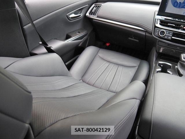 Toyota CROWN SEDAN 2021-03 8879253-26