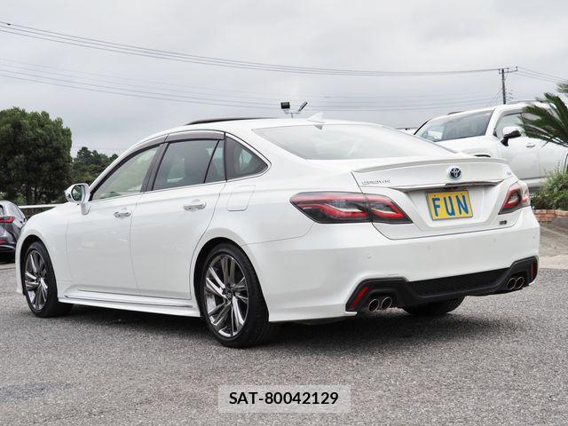 Toyota CROWN SEDAN 2021-03 8879253-5