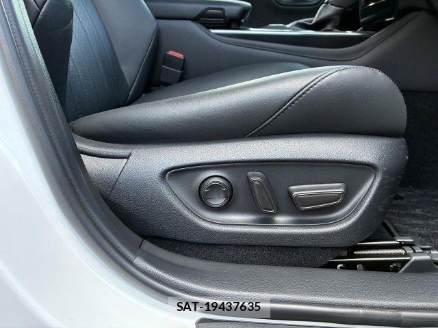 Toyota CROWN SEDAN 2021-01 8879254-21