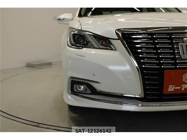 Toyota CROWN SEDAN 2016-06 8879271-15