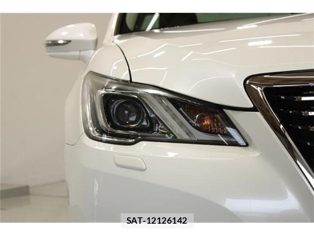 Toyota CROWN SEDAN 2016-06 8879271-16