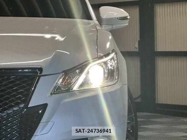 Toyota CROWN SEDAN 2014-05 8879275-18