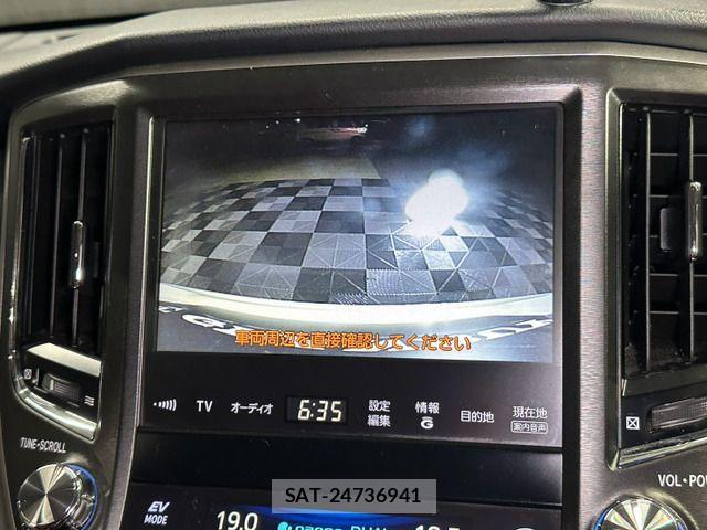 Toyota CROWN SEDAN 2014-05 8879275-1